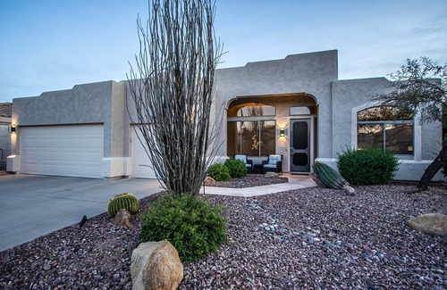 La Vista Maison | Locations a "10" ! and remodeled !.