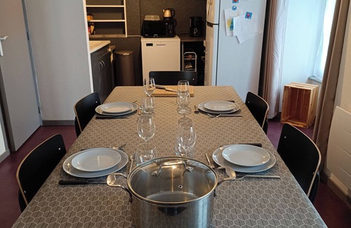 Besse-en-Chandesse Appartement | Locbesse - Authentic apartment in the heart of Besse - Perfect for 4 people
