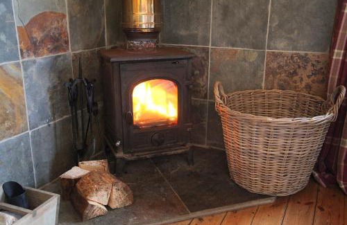 Dallavich Cabine | Loch Aweside Forest Cabins