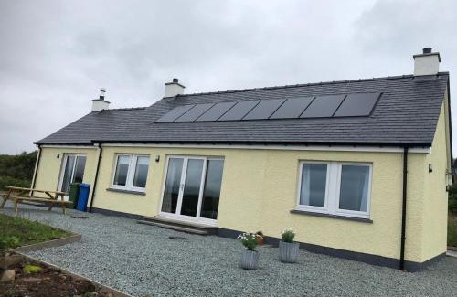Caroy Maison | Loch Caroy Bay Cottage