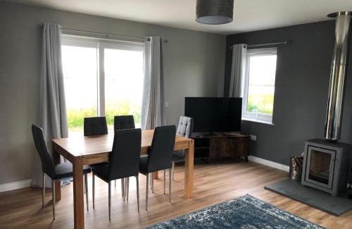 Caroy Maison | Loch Caroy Bay Cottage