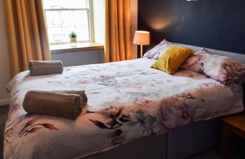 Inveraray Maison | Lochside Apartment
