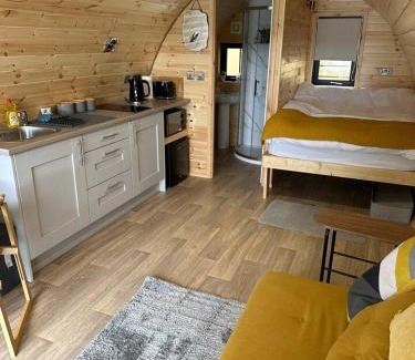 Lairg Maison | Lochside Lodge Pod