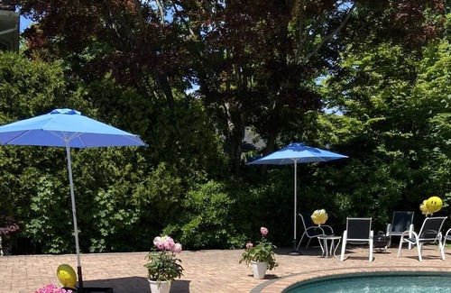 Locust Valley Maison | 🏖🌼SUNSATIONAL 🌞LOCUST VALLEY VILLAGE CHARMER🏖HIGH SPEED INTERNET🎉