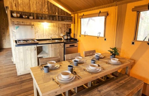 Arjuzanx Cottage | Lodge dans Réserve au bord du lac, 35mn de la mer