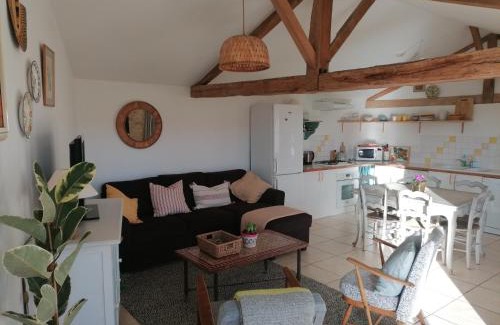 Saint-Ciers-sur-Bonnieure Maison | Lodge in Saint-Ciers-Sur-Bonnieure