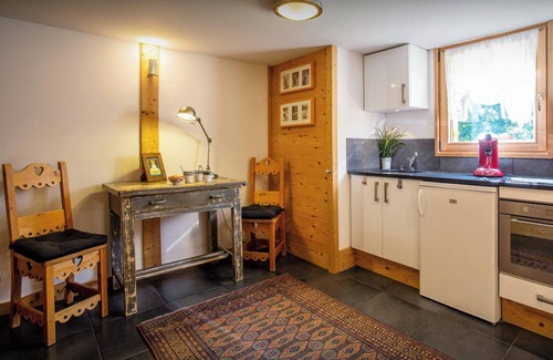 Le Grand-Bornand Chalet De Ski | Lodge Le Chevreuil - séjour alpin pour 12, sauna & piscine - OVO Network