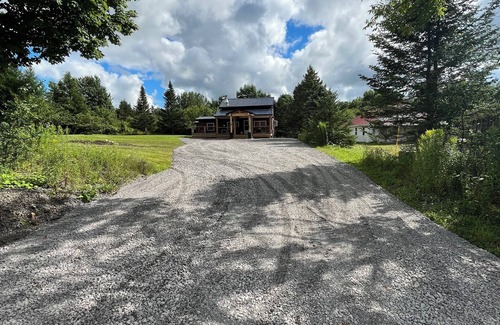 Lorraine Cabine | Lodge on Loomis