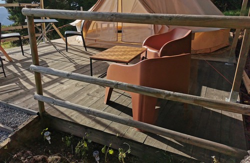 Theus Location De VR | LODGE VALLAURIA - Hébergement Insolite Tente aménagée