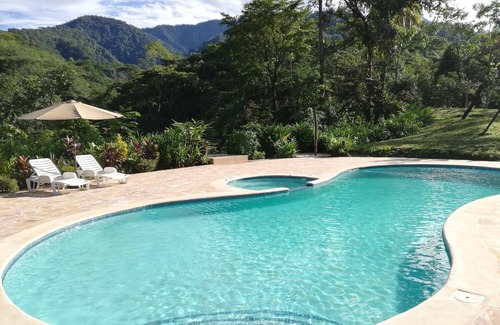Parrita Maison | Lodge with Private 40ha Jungle Reserve