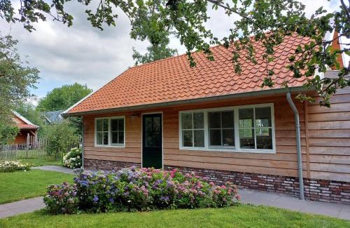 Hazerswoude-Rijndijk Cabine | Lodges near the Rhine - Sustainable Residence