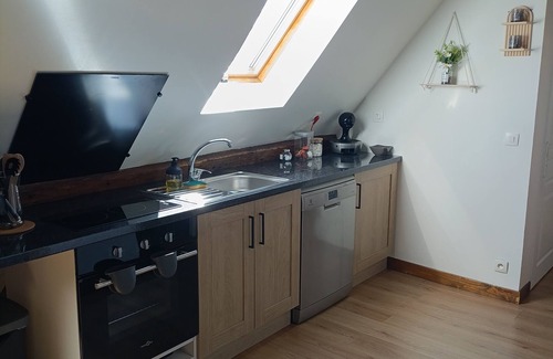 Chateauneuf-en-Thymerais Appartement | Lodging Downtown Châteauneuf-en-Thymerais