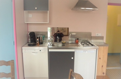 St-Andre-de-l'Eure Appartement | GITE 2 personnes, LOCAL PISCINE PRIVE CHAUFFÉE TOUTE L’ANNÉE, SPA et SAUNA