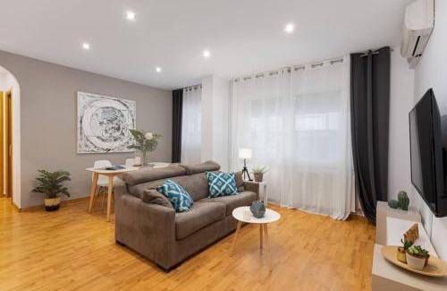 el Camp d'en Grassot i Gracia Nova Appartement | Lodging Apartments Villa de Gracia 2 bedroom cozy apartment
