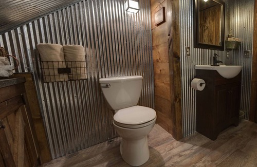 Wayne County Maison | Lodging EXTRAORDINAIRE!