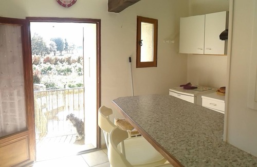 Maubec Cottage | Gîte " Thym", 4 pers. En campagne mais proche commodités......