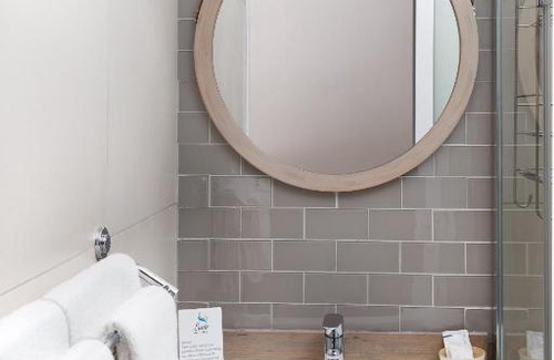 George Central Hôtel | Loerie Guest Lodge