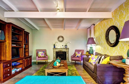 Nelspruit Maison | Loerie's Call Guesthouse