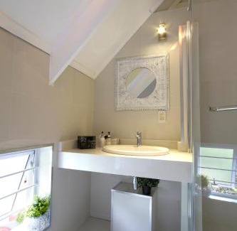 Nelspruit Maison | Loerie's Call Guesthouse