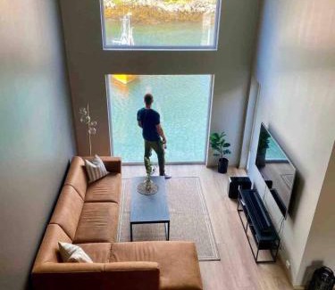 Ballstad Appartement | Lofoten seaview