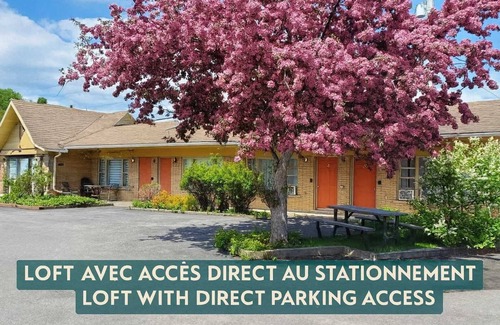 Ste Anne de Beaupre Appartement | Loft 14 | 2 Min Waterfront | BBQ & Fireplace