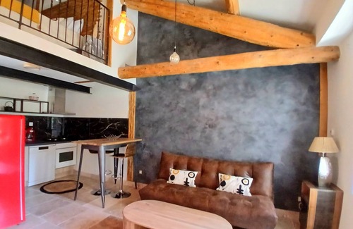 Saint-Etienne-du-Gres Appartement | LOFT 2 personnes