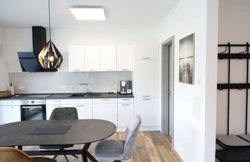 Treis-Karden Appartement | Loft 3 with covered balcony and fantastic panoramic view of the Moselle, near Elz Castle