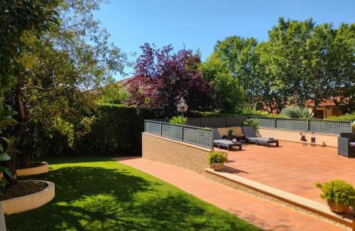 San Lorenzo de El Escorial Appartement | Loft Abantos - 120m2 más Terraza y Jardín Independiente