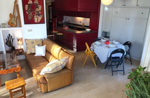 Barrio de Santo Domingo y San Martin Appartement | Loft acogedor con terraza y parking en el centro