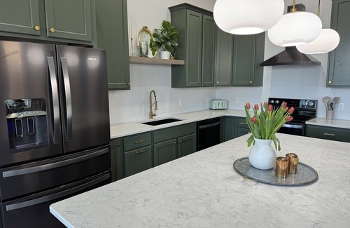 Du Quoin Appartement | Loft Apartment on Main Downtown - Sleeps 4