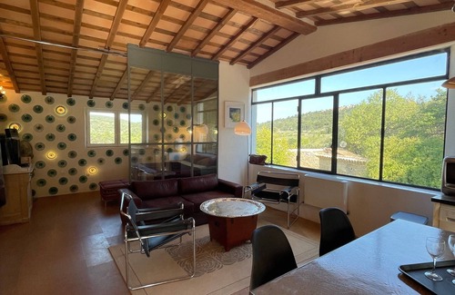 Mollans-sur-Ouveze Maison | Loft au pied du Ventoux avec piscine, jacuzzi et balnéo.