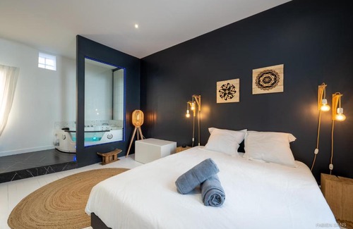 Marengo - Jolimont Appartement | LOFT Clim - Jacuzzi Centre Gare - Parking gratuit