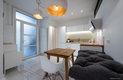 Marengo - Jolimont Appartement | LOFT Clim - Jacuzzi Centre Gare - Parking gratuit