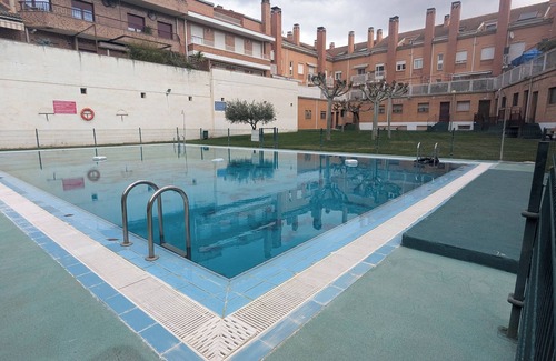 Villamediana de Iregua Appartement | Loft de Ensueño con Piscina y Jardin