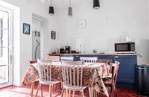 Gannat Appartement | Grande Maison Design, 180m2, 10 voyageurs, Parking & Jardin