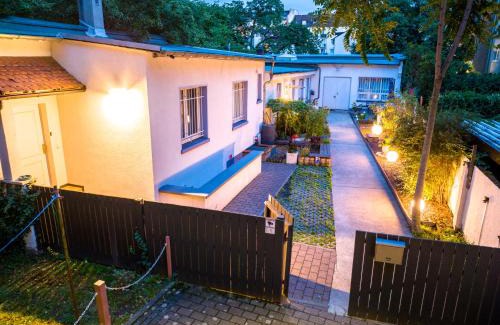 Kaiserlei Maison | Loft House 170qm, Central, Own Garden, Parking lot