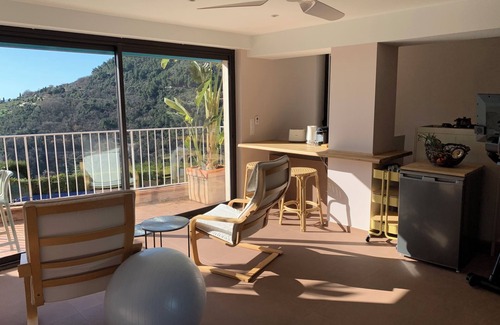 Saint-Jeannet Appartement | loft dans village provençal avec espace bien être spa sauna fitness avec vue mer