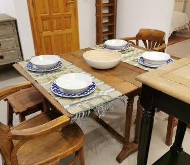 Guindalera Appartement | Loft in Beautiful 19th Century House