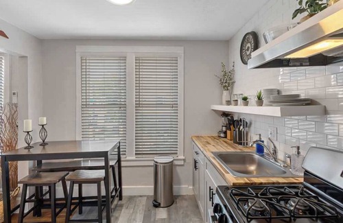 Littleton Appartement | Loft in Downtown Littleton!
