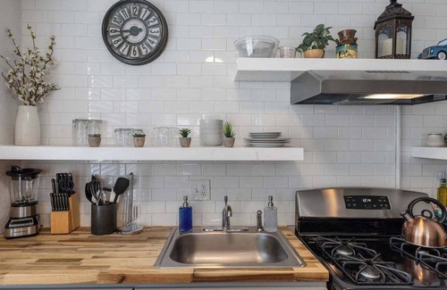 Littleton Appartement | Loft in Downtown Littleton!
