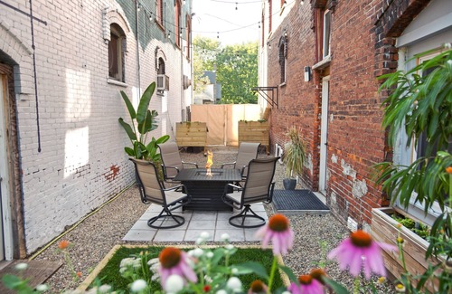 Kalamazoo Copropriété | Loft in the Zoo Premium downtown apartment!