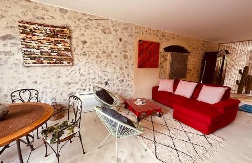 Saint-Hippolyte-du-Fort Maison | Loft la Traversière