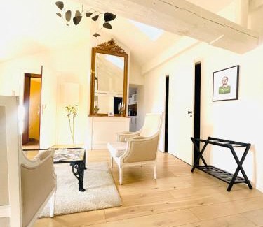 Metz-Centre – Ancienne Ville Appartement | Loft Le Saint Louis by La Chambre à Coté