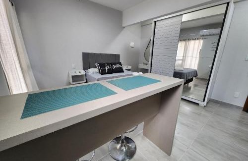 Castelo Branco Appartement | Loft na av. Meia Praia, Itapema