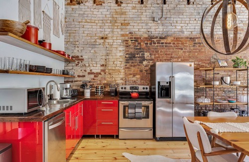 St. Elmo Improvement League Maison | Loft on St. Elmo Avenue - CLOSE to Downtown | 1 Bed, 1 Bath