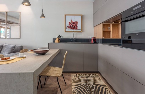 Hispanoamerica Appartement | Perfect place for 2 next to the Stadium of Real Madrid ( DOCTOR FLEMING I )