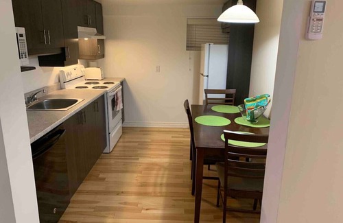 Bellerive Appartement | Loft spa terrasse vue près du fleuve!