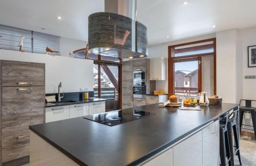 Les Saisies Appartement | Loft spacieux avec spa, piscine, salle de sport et parking - FR-1-809-4