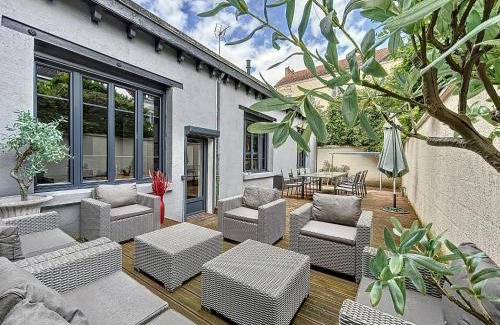 Montlucon Appartement | LOFT Terrasse avec SPA proche centre historique