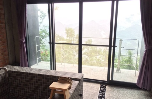 Shiding District Lit Et Petit-Déjeuner | LOFT17 Resorts